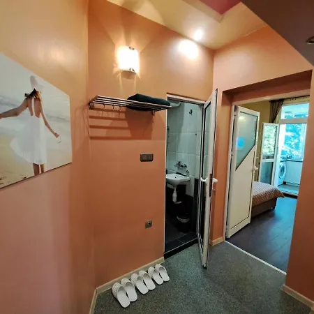 Sea Vibes - Free Public Parking, Wifi, Cable & Smart Tv, 0,9 Km To *